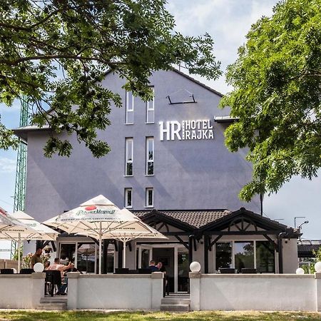 Hotel Rajka Bagian luar foto